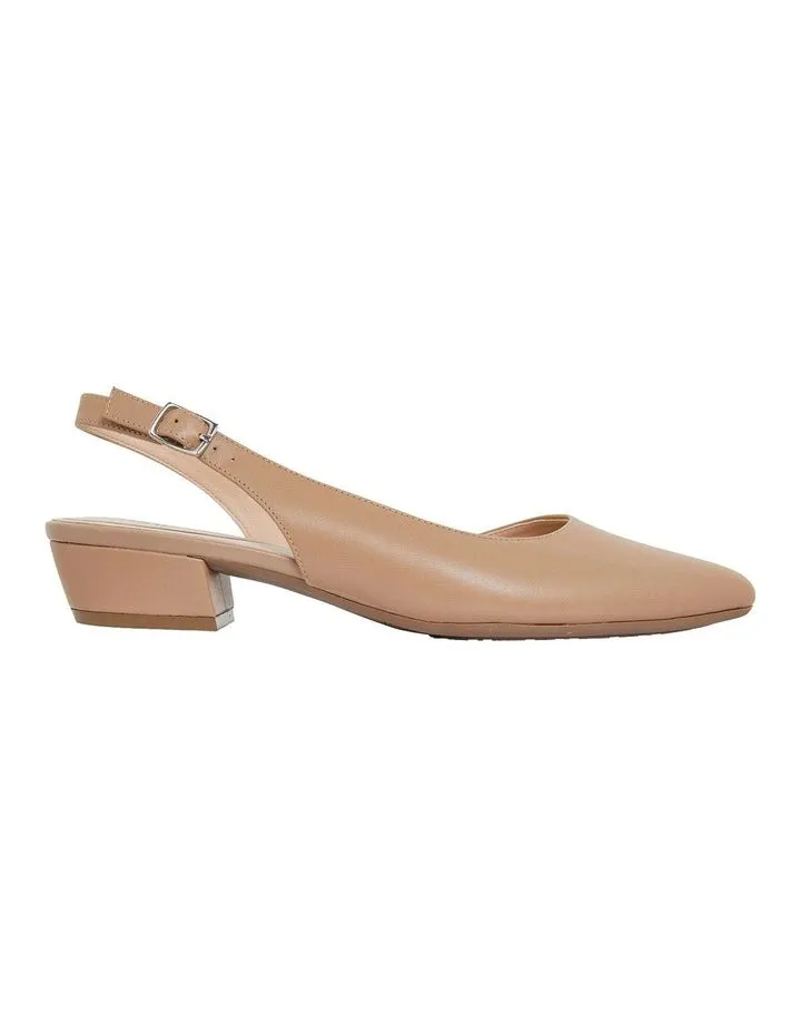 EASY STEPS RAMSEY COURT SHOE