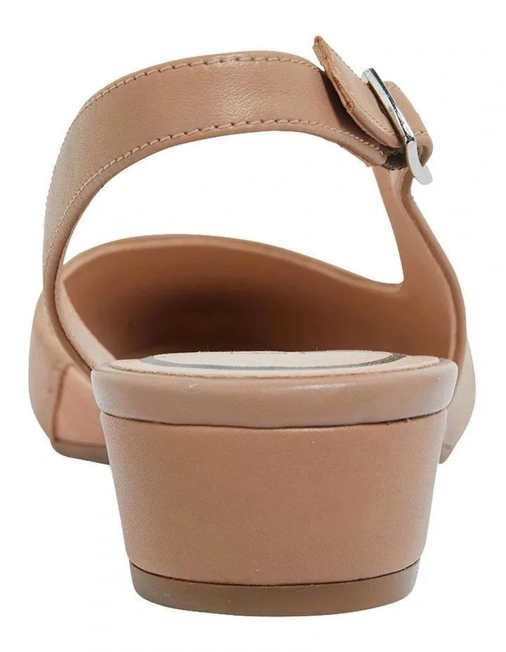EASY STEPS RAMSEY COURT SHOE