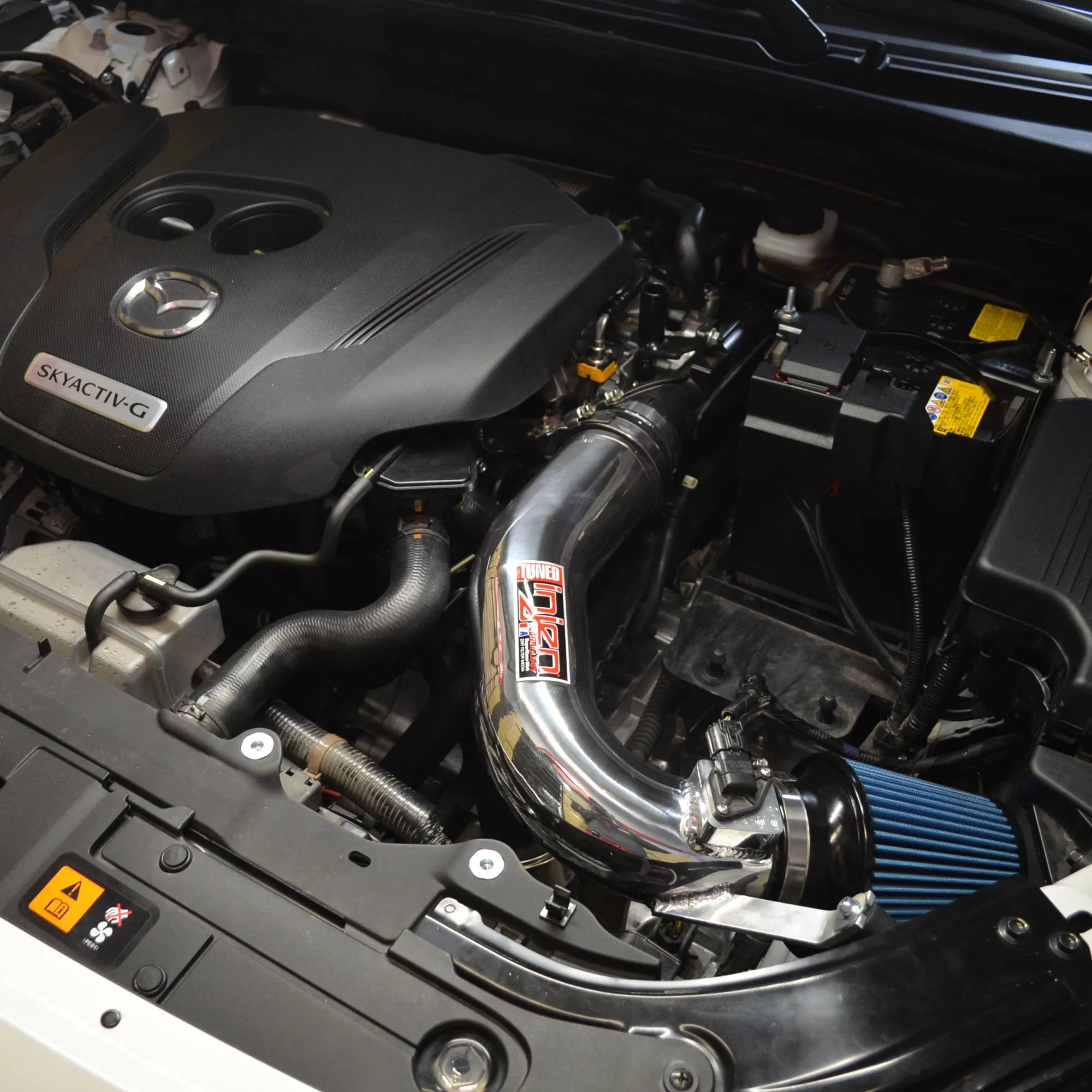 Injen SP Short Ram Cold Air Ram 1500 V8 5.7L (2019-2023) Polished or Wrinkle Black