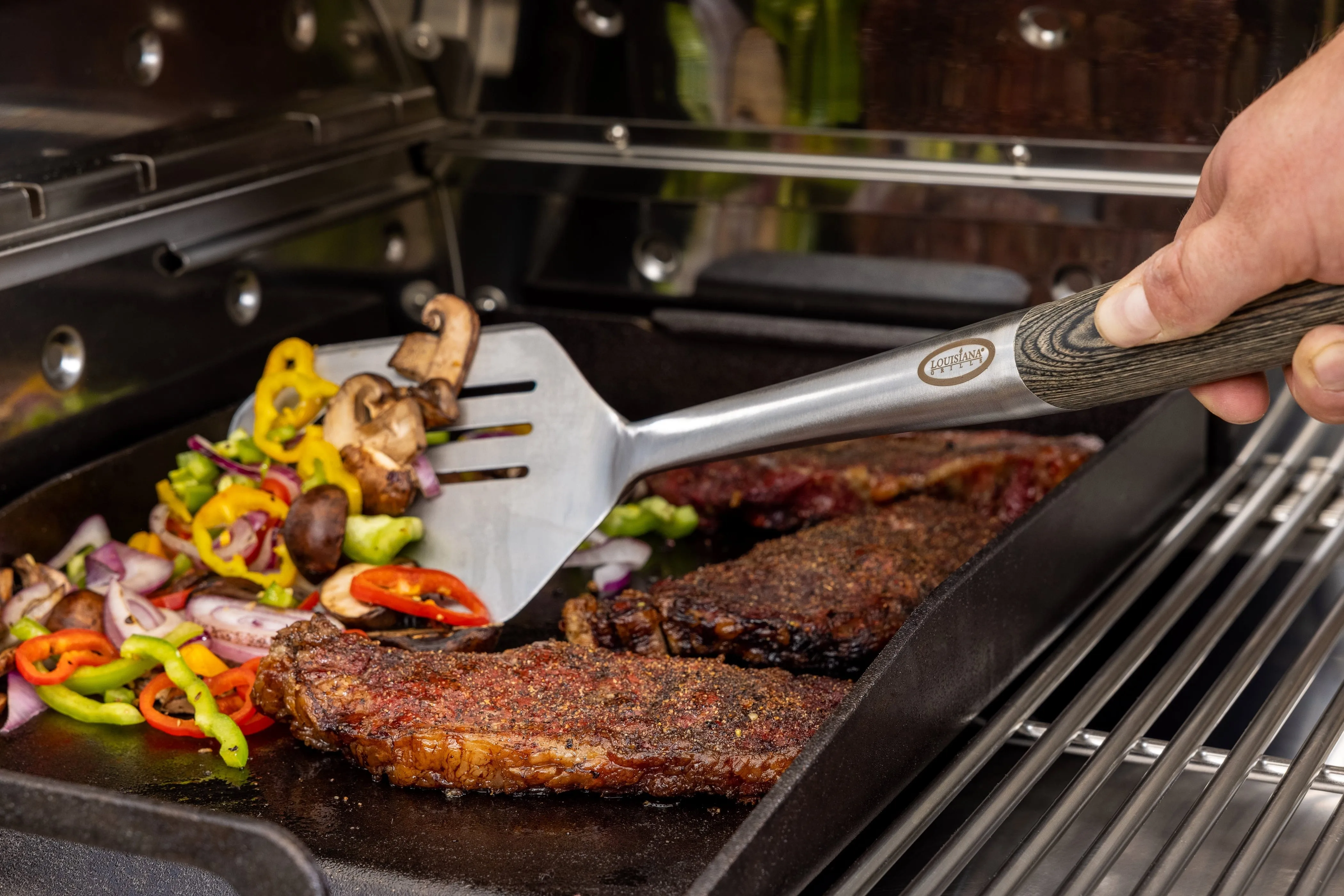 Louisiana Grills Founders Legacy 1200 Pellet Grill & Smoker w/ WIFI Control