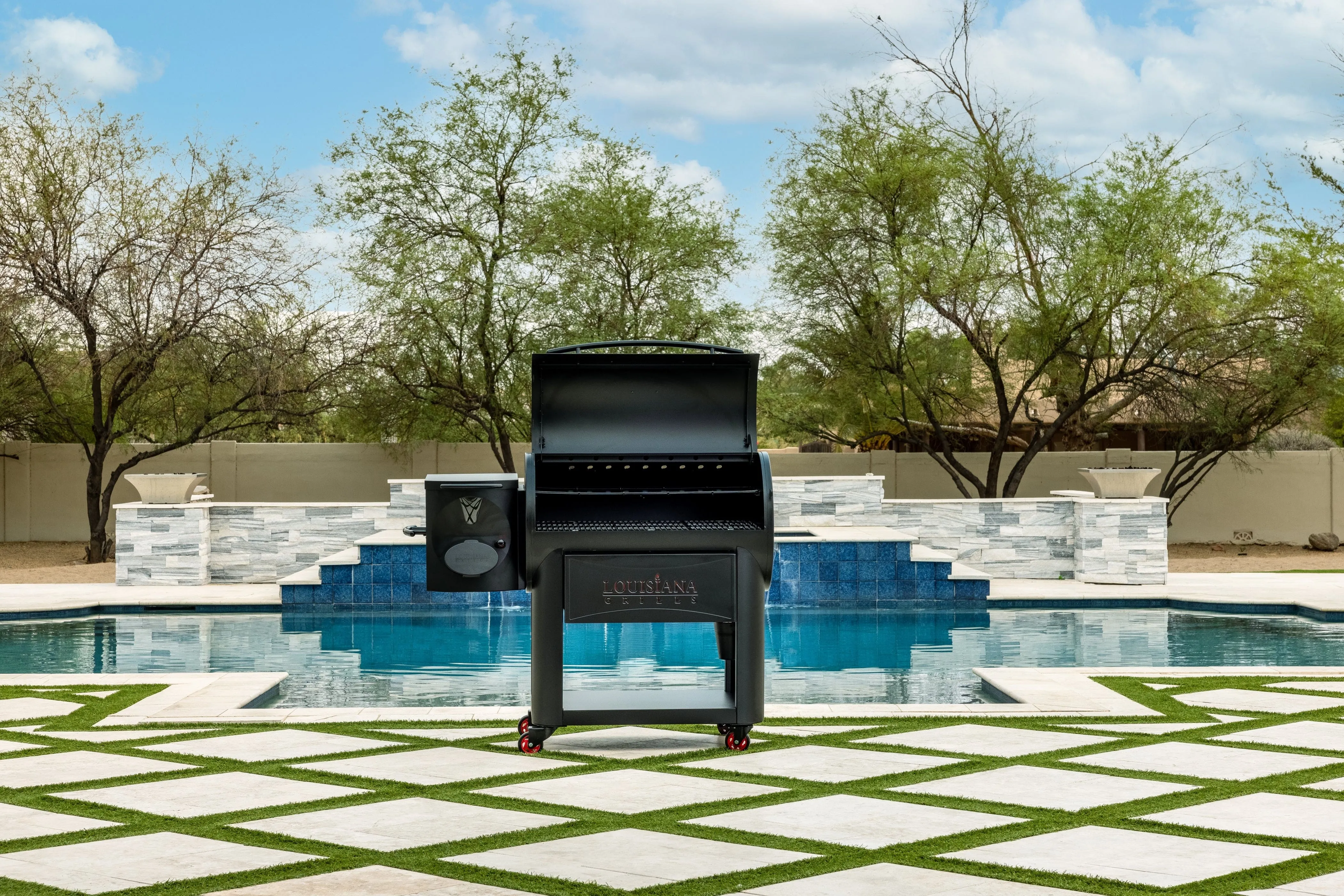 Louisiana Grills Founders Premier 1200 Pellet Grill & Smoker w/ WIFI Control