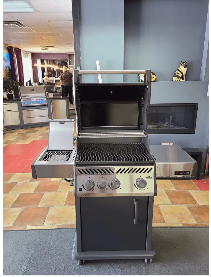 Napoleon Rogue XT 425 SIB Ambiance Special Edition BBQ with Infrared Side Burner RXT425SIB-1-AMB